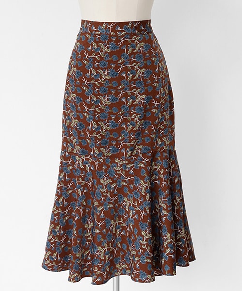 DHOLIC（ディーホリック）の「バックゴムラッフルヘムフローラルスカート（スカート・レディース・その他/ブラウン・FREE）」の2枚目の写真