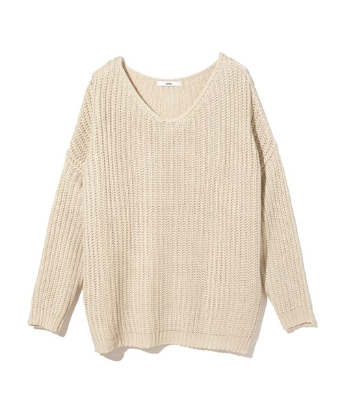 GRL（グレイル）の「オーバーサイズニットチュニック（ニット/セーター・レディース・ブラック/ネイビー/ピンク/グリーン/グレー/ボルドー/ラベンダー/ベージュ/カーキ/オフホワイト/マスタード/ミックス/ピンクベージュ/モカ/ブラウン・F）」の7枚目の写真