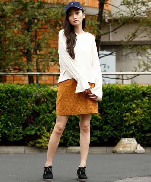 RAY CASSIN（レイカズン）の「スウェード調レースミニスカート（スカート・レディース・ブラック/ネイビー/キャメル・FREE）」の9枚目の写真