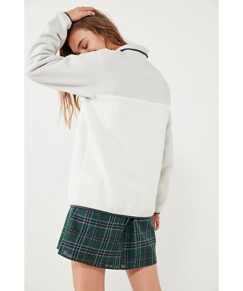 patagonia（パタゴニア）の「Patagonia Synchilla Snap-T Fleece Jacket（トップス・レディース・Black/Blue/White・XS/S/M/L）」の6枚目の写真