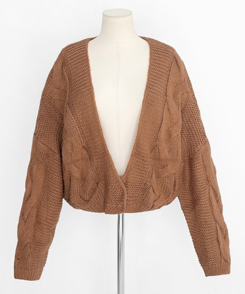 DHOLIC(ディーホリック)の「クロップドケーブルニットカーディガン(カーディガン/ボレロ・レディース・ベージュ/ブラウン/グレー・FREE)」の3枚目の写真