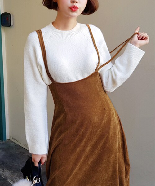 DHOLIC（ディーホリック）の「アンバランスヘムラグランニットプルオーバー（ニット/セーター・レディース・イエロー/ホワイト/グレー/ピンク/ブラウン/ブラック・FREE）」の2枚目の写真