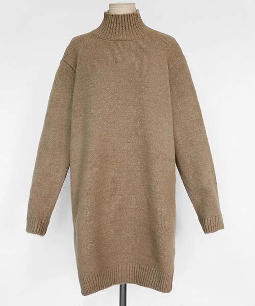 DHOLIC（ディーホリック）の「オーバーシルエットハイネックニットプルオーバー（ワンピース・レディース・ホワイト/ブラウン/グレー/ブラック/ベージュ・FREE）」の5枚目の写真