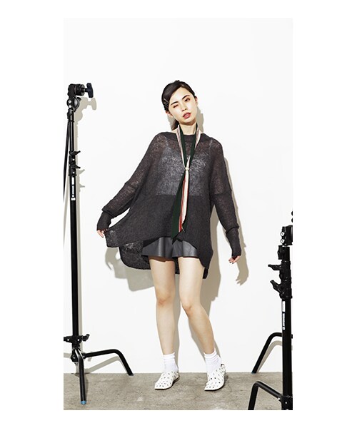 CHEER CLOSET（チアクローゼット）の「【るうこ】ルーズロングニットトップス（ニット/セーター・レディース・ピンク/ホワイト/ブラック・F）」の3枚目の写真