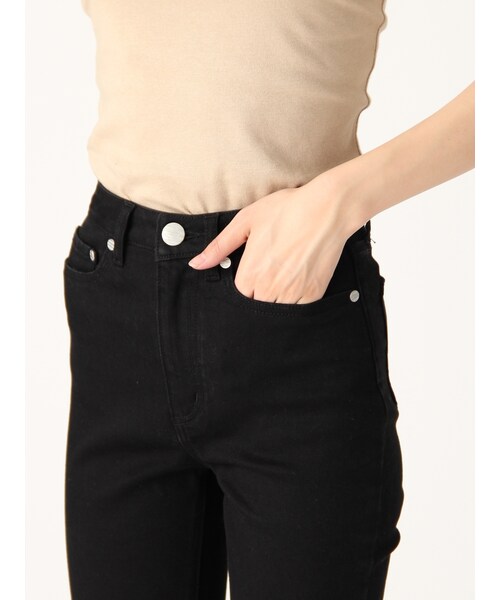 MURUA（ムルーア）の「JET BLACK skinny パンツ（パンツ・レディース・ブラック・0/1/2）」の9枚目の写真