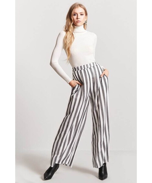 FOREVER 21（フォーエバー トゥエンティーワン）の「FOREVER 21 Ribbed Turtleneck Sweater（ニット/セーター・レディース・Black/Green/White/Purple・Small/Medium/Large）」の13枚目の写真