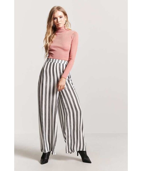 FOREVER 21（フォーエバー トゥエンティーワン）の「FOREVER 21 Ribbed Turtleneck Sweater（ニット/セーター・レディース・Black/Green/White/Purple・Small/Medium/Large）」の10枚目の写真