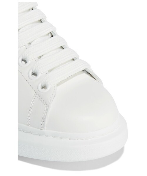 Alexander McQueen（アレキサンダーマックイーン）の「Alexander McQueen - Suede-trimmed Leather Exaggerated-sole Sneakers - White（スニーカー・レディース・White・IT40）」の4枚目の写真