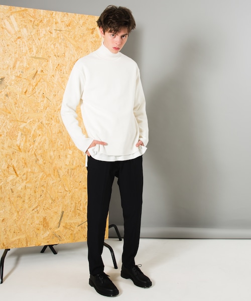 LIDNM（リドム）の「ミラノリブオフショルダータートル（ニット/セーター・メンズ・ホワイト・S.M.L）」の3枚目の写真