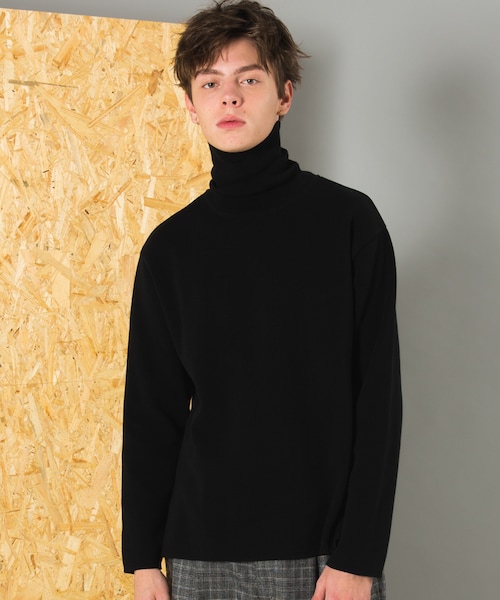 LIDNM(リドム)の「ミラノリブオフショルダータートル(ニット/セーター・メンズ・ブラック・S.M.L)」の1枚目の写真