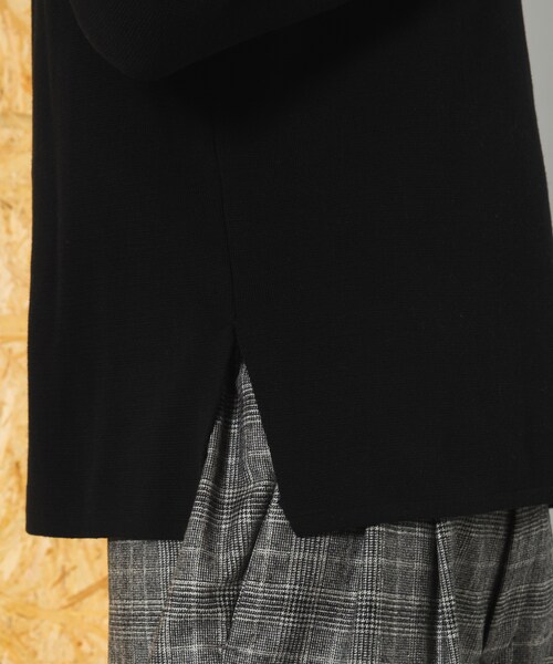 LIDNM(リドム)の「ミラノリブオフショルダータートル(ニット/セーター・メンズ・ブラック・S.M.L)」の6枚目の写真