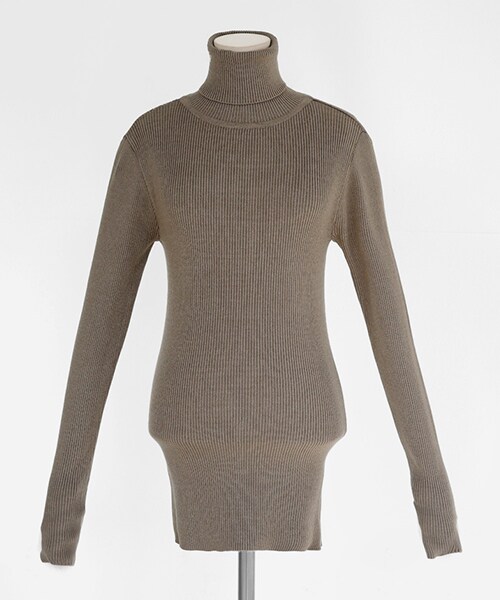 DHOLIC(ディーホリック)の「タートルネックスリムニットプルオーバー(ニット/セーター・レディース・その他/ホワイト/ブラック/ベージュ/レッド/グレー・FREE)」の5枚目の写真