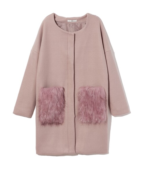 GRL(グレイル)の「ノーカラーポケットファーコート(その他アウター・レディース・グレー/ブラック/ピンク・F)」の3枚目の写真