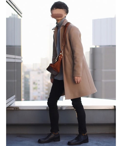 LIDNM（リドム）の「バケッタオイルドレザーミニメッセンジャー（メッセンジャーバッグ・メンズ・ブラウン・FREE）」の6枚目の写真