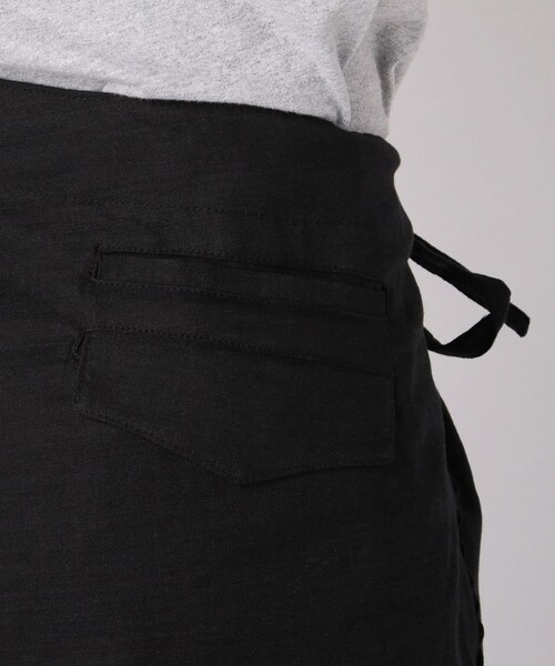 LEH（レー）の「Leh/レー/Wide Wrapping Slacks（パンツ・メンズ・BLACK/BROWN・M）」の6枚目の写真