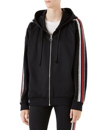 GUCCI（グッチ）の「Gucci Crystal Embroidered Jersey Sweatshirt
