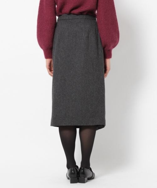 laboratory work（ラボラトリーワーク）の「タイトアシメラップスカート（スカート・グレー/チャコールグレー/ネイビー）」の11枚目の写真
