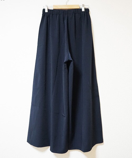 Tiffee SELECT（ティフィーセレクト）の「光沢とろみシンプルガウチョワイドパンツ（その他パンツ・レディース・キャメル/ネイビー・M）」の8枚目の写真