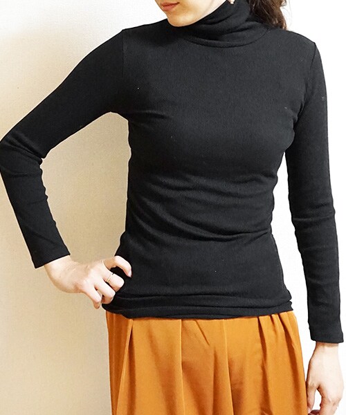 Tiffee SELECT（ティフィーセレクト）の「シンプルタートルネックリブニットソー（Tシャツ/カットソー・レディース・ブラック・Free）」の2枚目の写真