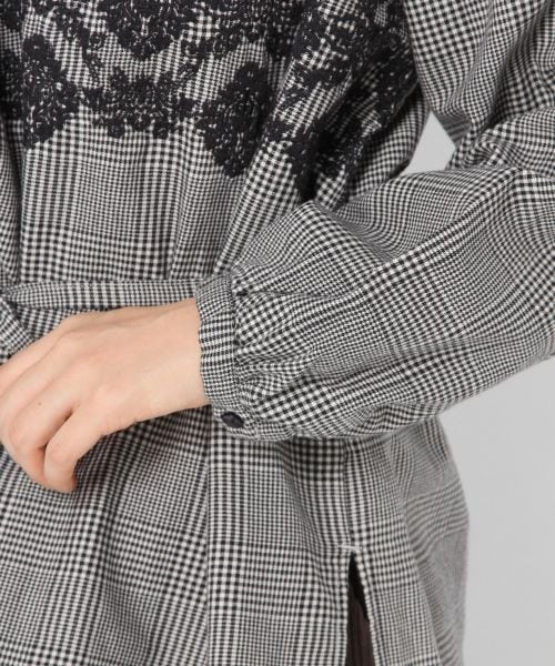studio CLIP（スタディオクリップ）の「ウエストマークコットンアソート刺繍ブラウス（トップス・ギンガムチェック×ホワイト/グレンチェック×ブラック/ウィンドウペン×ネイビー）」の11枚目の写真
