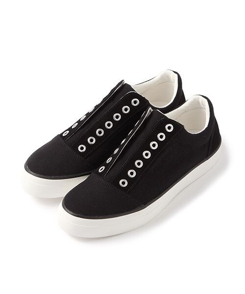 studio CLIP（スタディオクリップ）の「2WAY撥水起毛スニーカー（シューズ・グレージュ/ブラック）」の2枚目の写真