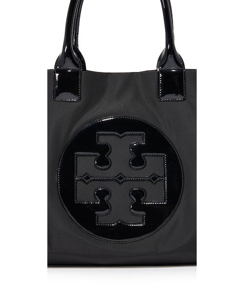 TORY BURCH(トリーバーチ)の「Tory Burch Nylon Ella Tote(トートバッグ・レディース・Black・One Size)」の4枚目の写真