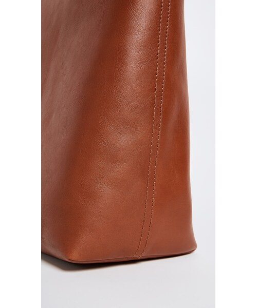madewell（メイドウェル）の「Madewell The Transport Tote（トートバッグ・レディース・Brown・One Size）」の6枚目の写真
