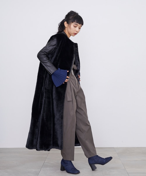 CINOH（チノ）の「【GISELe12月号掲載】〈STUDIOUS限定〉ロングファー 