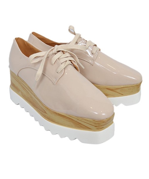 STYLEBLOCK（スタイルブロック）の「エナメル厚底シューズ（モカシン/デッキシューズ・レディース・ベージュ/ブラック・36/37/38/39/40/35）」の2枚目の写真