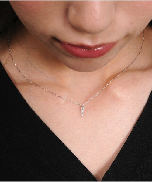 two ply(トゥープライ)の「トゥープライ 360 アキュート トライアングル ダイヤモンド ネックレス(ネックレス・レディース・シルバー・40cm)」の5枚目の写真