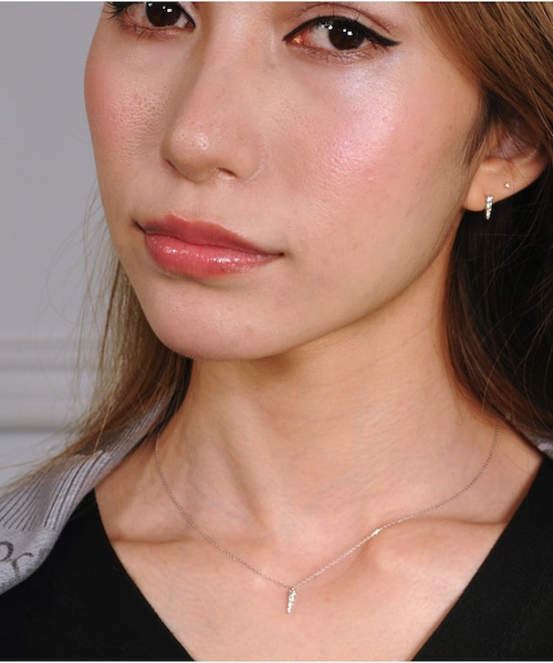 two ply(トゥープライ)の「トゥープライ 360 アキュート トライアングル ダイヤモンド ネックレス(ネックレス・レディース・シルバー・40cm)」の6枚目の写真