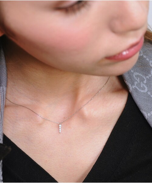 two ply(トゥープライ)の「トゥープライ 360 アキュート トライアングル ダイヤモンド ネックレス(ネックレス・レディース・シルバー・40cm)」の8枚目の写真