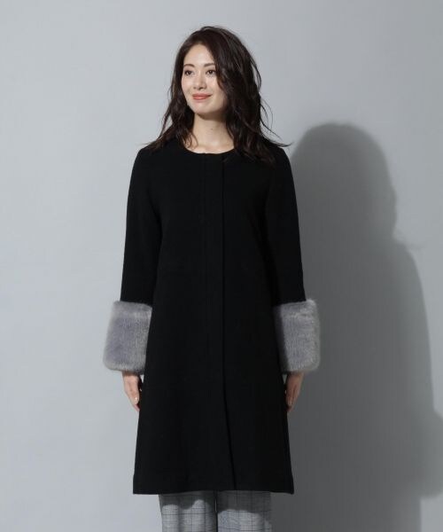 Andemiu（アンデミュウ）の「ソデファーツキコート（ジャケット/アウター・グレー/ブラック/ピンク/キャメル）」の17枚目の写真