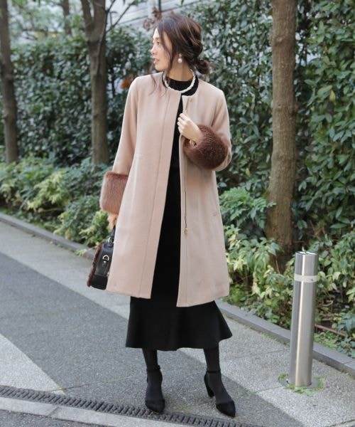 Andemiu（アンデミュウ）の「ソデファーツキコート（ジャケット/アウター・グレー/ブラック/ピンク/キャメル）」の8枚目の写真