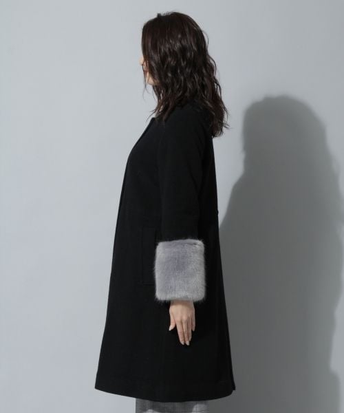 Andemiu（アンデミュウ）の「ソデファーツキコート（ジャケット/アウター・グレー/ブラック/ピンク/キャメル）」の18枚目の写真