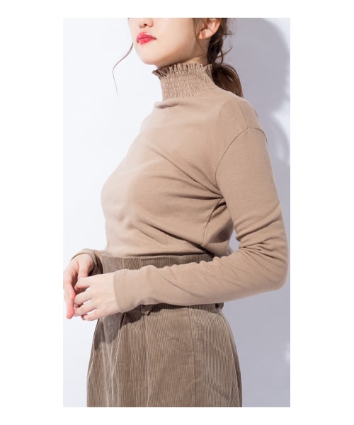 CHEER CLOSET(チアクローゼット)の「【プチプラのあや】オススメ!フリルネックT(Tシャツ/カットソー・レディース・ホワイト/モカ・FREE)」の1枚目の写真