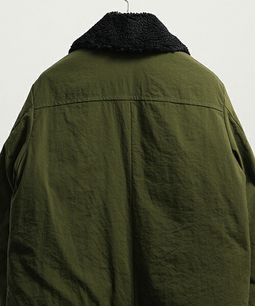 wjk black（ﾀﾞﾌﾞﾙｼﾞｪｲｹｲﾌﾞﾗｯｸ）の「B-3衿ボアダウンジャケット（その他・メンズ・BLK/KHK・1/2/3）」の6枚目の写真