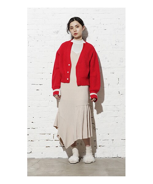 CHEER CLOSET（チアクローゼット）の「【るうこ】デザインネックカーディガン（カーディガン/ボレロ・レディース・ブラック/レッド/ベージュ・F）」の3枚目の写真