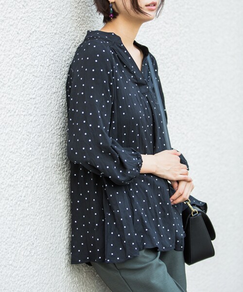 merveile(メルヴィーユ)の「ドットスキッパーブラウス(シャツ/ブラウス・レディース・ブラック/ホワイト・FREE)」の1枚目の写真
