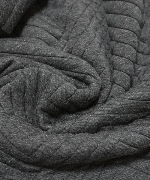 Tiffee SELECT（ティフィーセレクト）の「ロゴマーク厚みスウェットボンディングパーカー（パーカー・レディース・ブラック/グレー・M）」の6枚目の写真