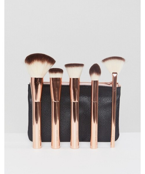New look（ニュールック）の「New Look Contour and Highlight Brush set（メイクブラシ）」 WEAR