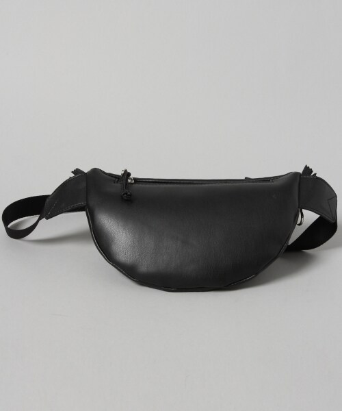 JEANASIS（ジーナシス）の「ミニウエストポーチ（バッグ・ホワイト()/ブラック()/ライトブルー()）」の6枚目の写真