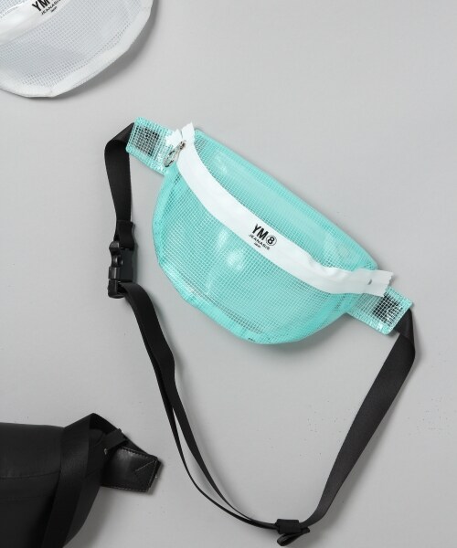 JEANASIS（ジーナシス）の「ミニウエストポーチ（バッグ・ホワイト()/ブラック()/ライトブルー()）」の3枚目の写真