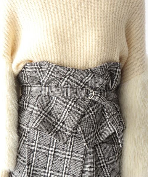 mysty woman(ミスティウーマン)の「コルセット付きタイトスカート(スカート・ブラック/ブラウン)」の10枚目の写真