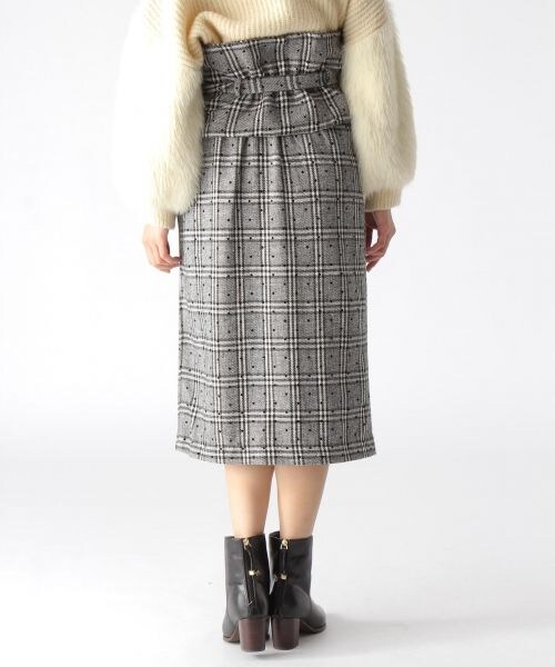 mysty woman(ミスティウーマン)の「コルセット付きタイトスカート(スカート・ブラック/ブラウン)」の9枚目の写真