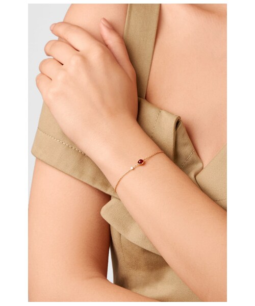 PIAGET(ピアジェ)の「Piaget - Possession 18-karat Rose Gold, Carnelian And Diamond Bracelet(ブレスレット・レディース・Pink・one size)」の4枚目の写真