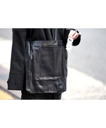 VOAAOV | VOAAOV ミニマルレザーマップバッグ black(ショルダーバッグ)