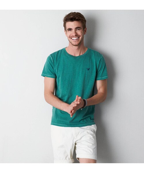 American Eagle(アメリカンイーグル)の「AEOレジェンドクルーネックTシャツ(Tシャツ/カットソー・メンズ・ブラックチェリー/アクア/ダスティセイジ/ライトピンク/オレンジエード/ウォッシュラピス/ディープシーダイブ・XS/S/M/L/XL/XXL/XXXL)」の4枚目の写真