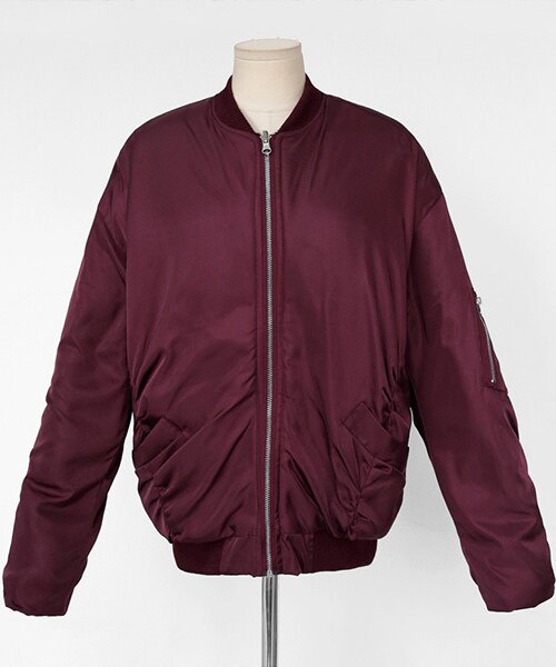 DHOLIC（ディーホリック）の「リバーシブルギャザースリーブブルゾン（ブルゾン・レディース・ブラック/レッド・FREE）」の2枚目の写真