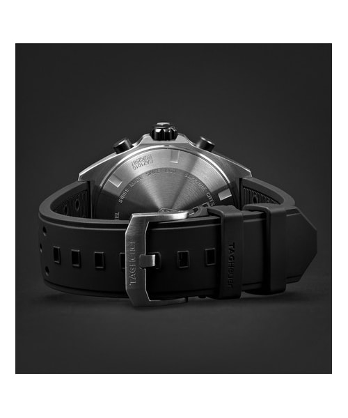 TAG Heuer(タグホイヤー)の「TAG Heuer Formula 1 Chronograph 43mm Stainless Steel And Rubber Watch(アナログ腕時計・メンズ・Black・one size)」の5枚目の写真